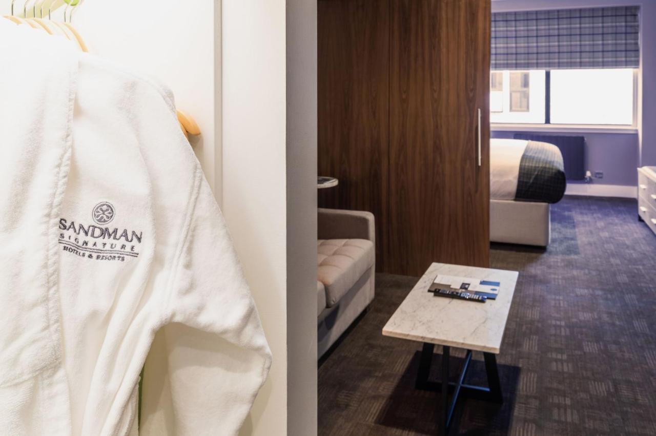 Sandman Signature Aberdeen Hotel & Spa エクステリア 写真