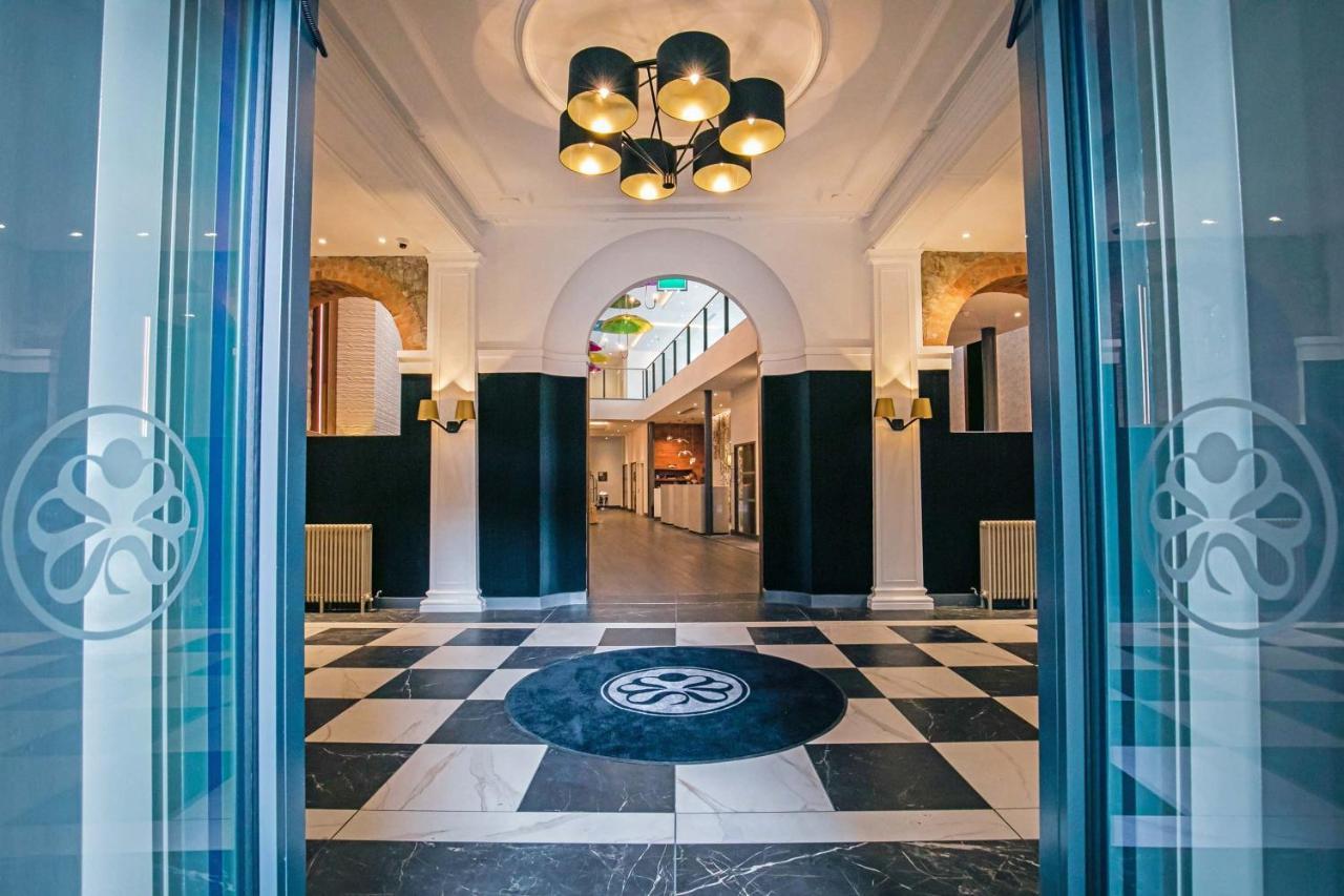 Sandman Signature Aberdeen Hotel & Spa エクステリア 写真