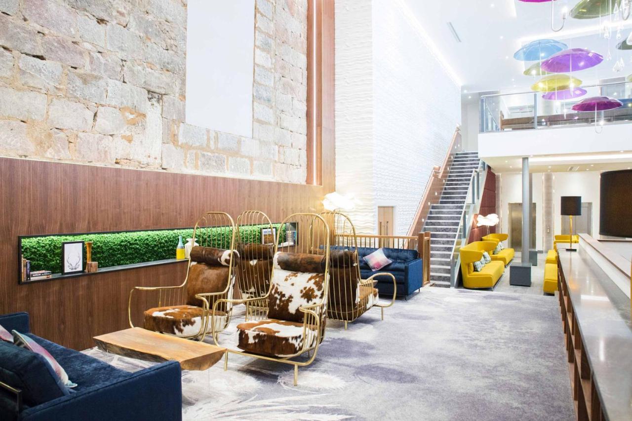 Sandman Signature Aberdeen Hotel & Spa エクステリア 写真