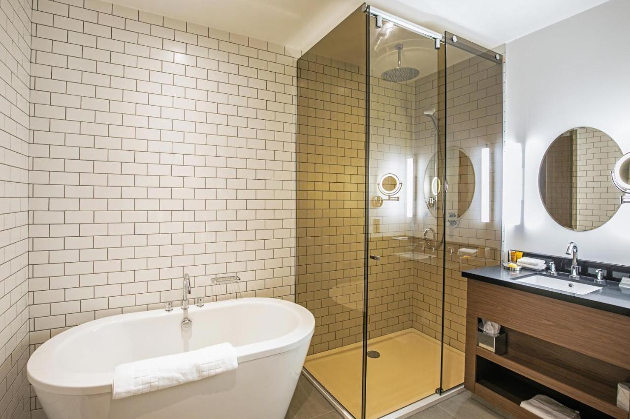 Sandman Signature Aberdeen Hotel & Spa エクステリア 写真