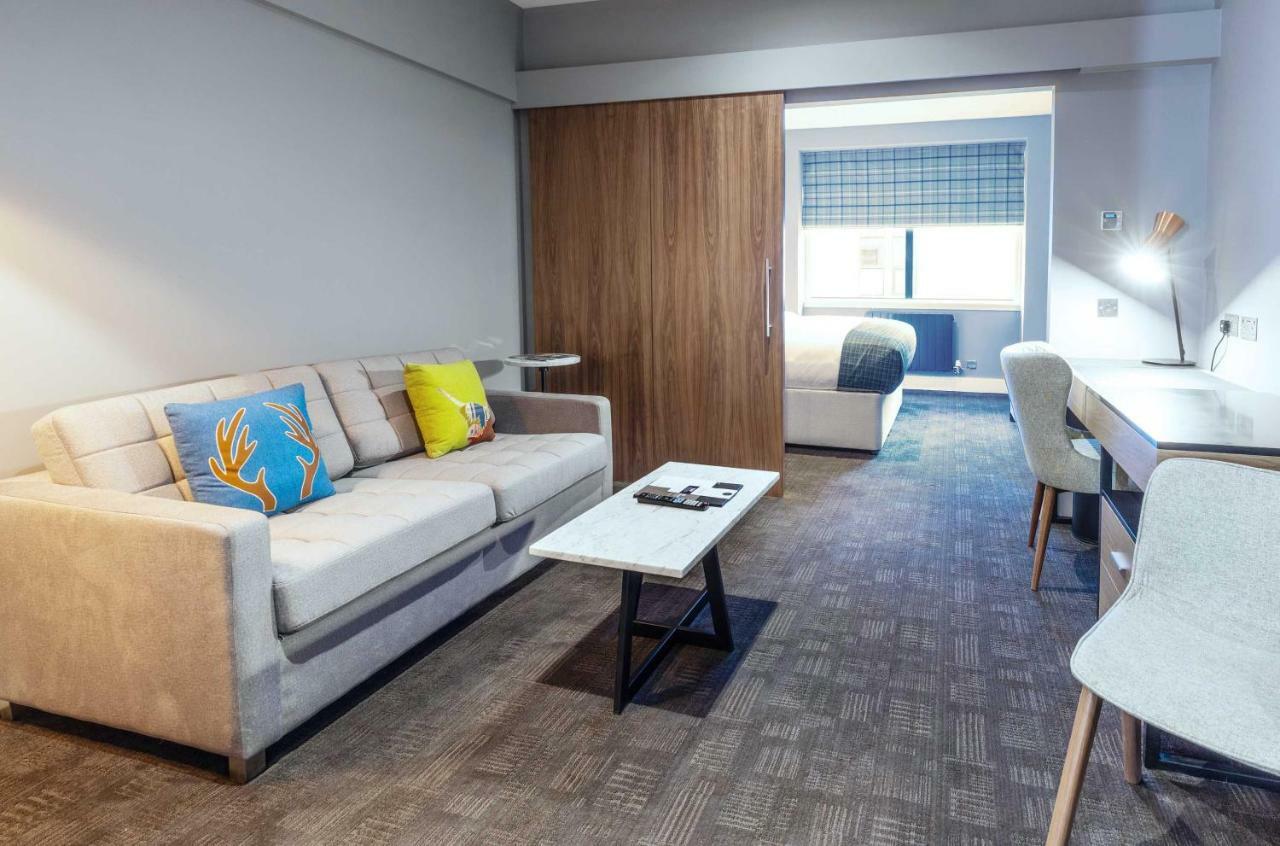 Sandman Signature Aberdeen Hotel & Spa エクステリア 写真