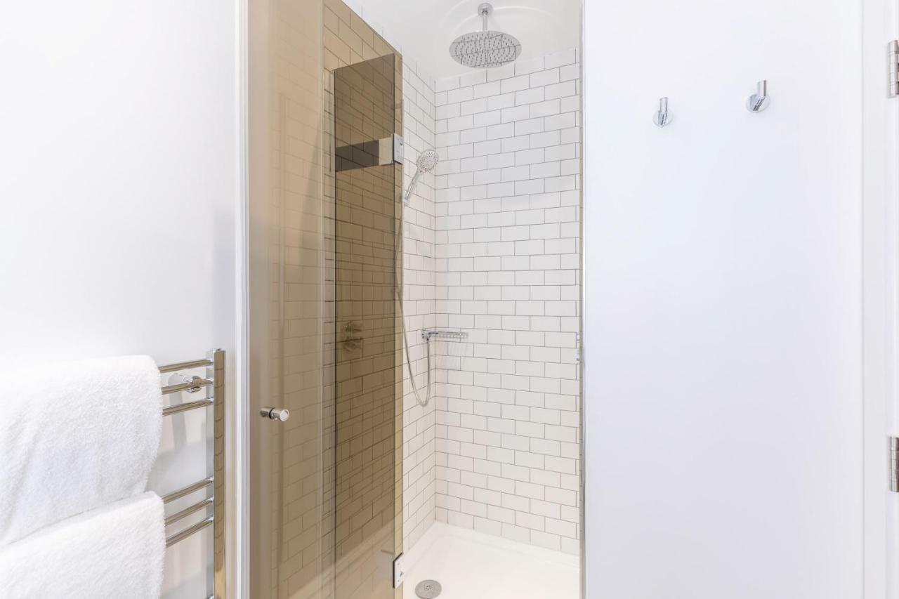 Sandman Signature Aberdeen Hotel & Spa エクステリア 写真